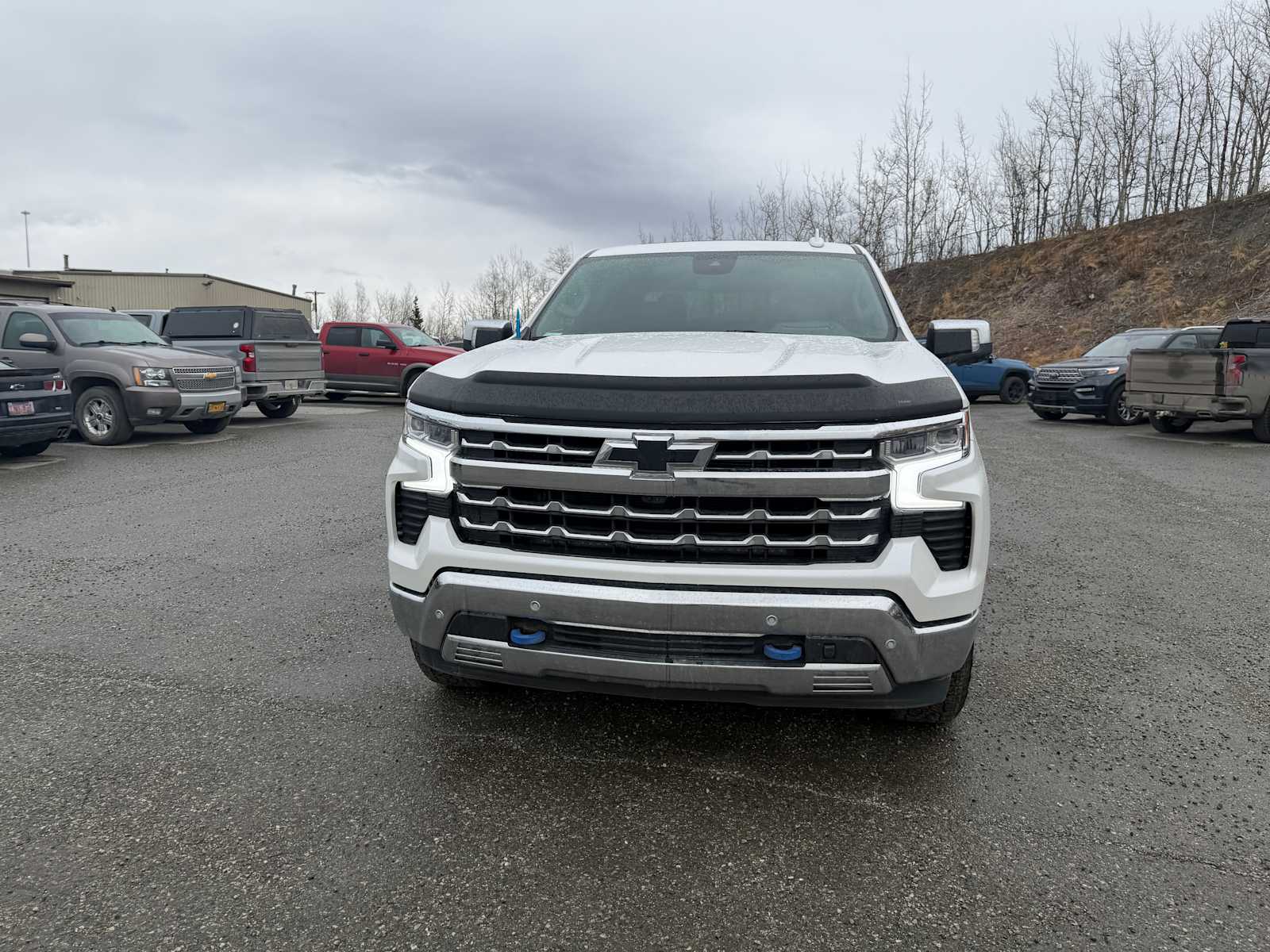 Thumbnail: 2025 Chevrolet Silverado 1500 - 4