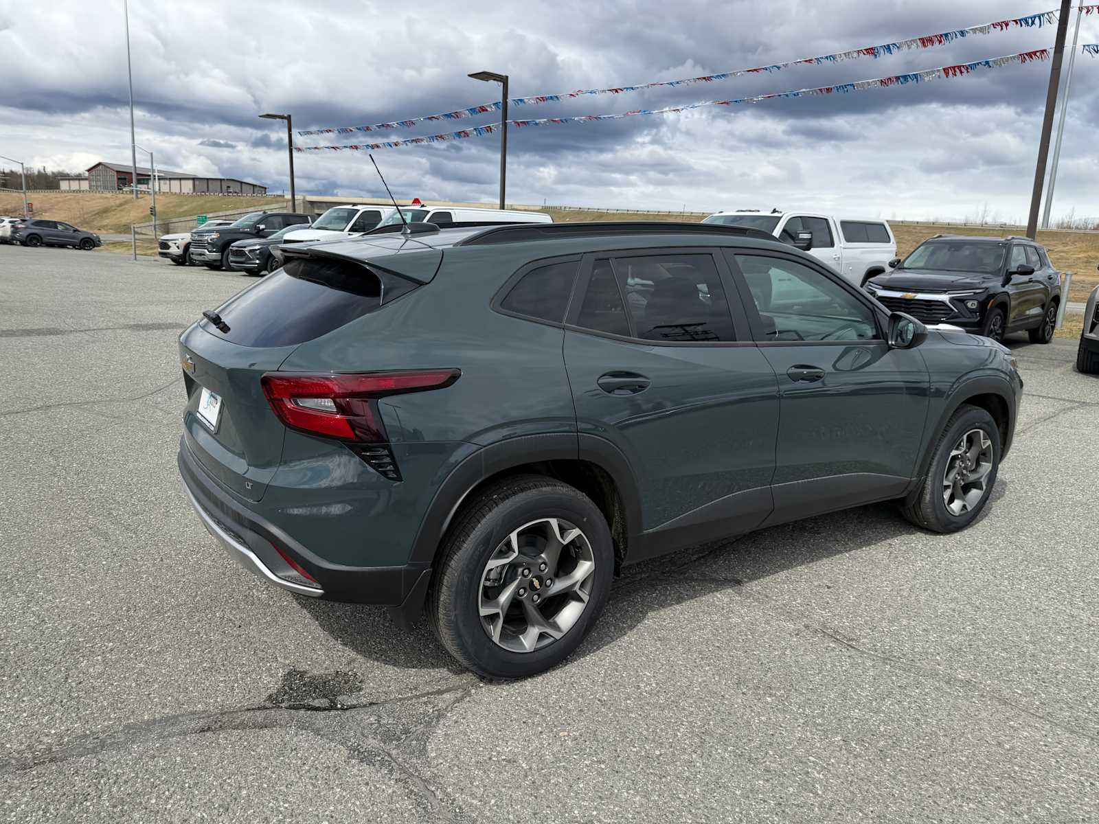 Thumbnail: 2026 Chevrolet Trax - 14