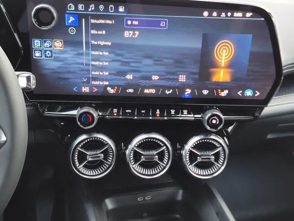 Thumbnail: 2025 Chevrolet Blazer EV - 16