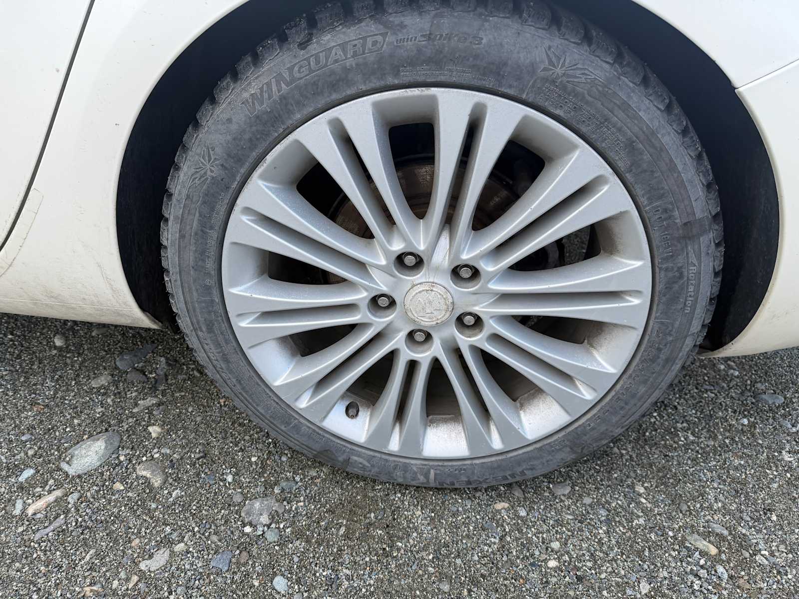 Thumbnail: 2013 Buick Verano - 19