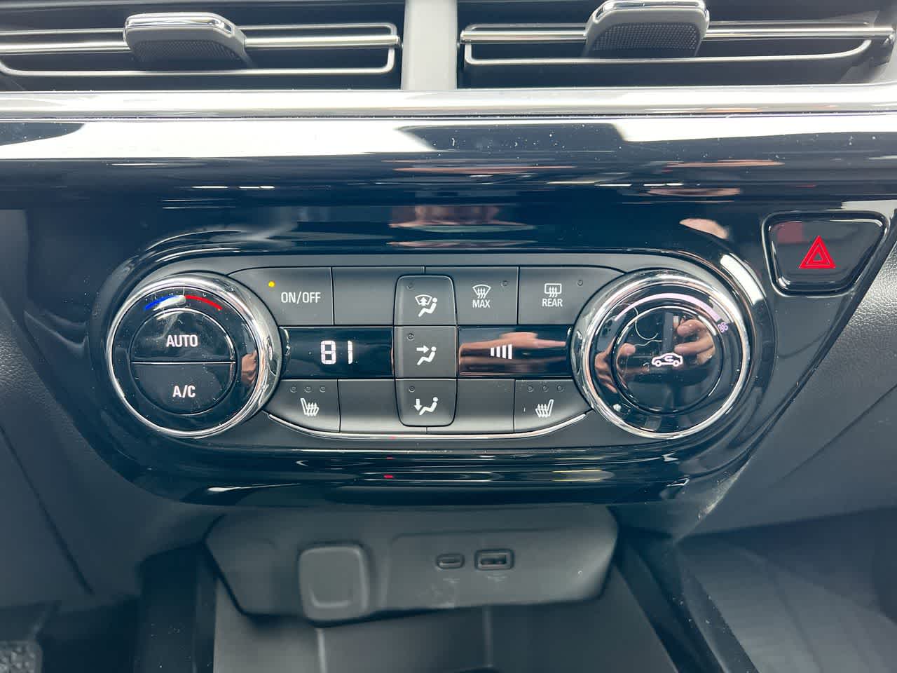 Thumbnail: 2025 Chevrolet Trax - 18