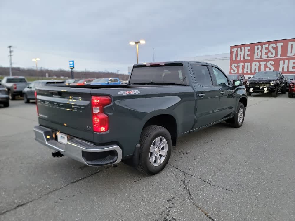 Thumbnail: 2026 Chevrolet Silverado 1500 - 5