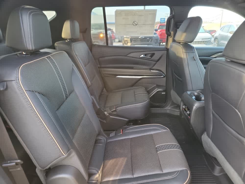 Thumbnail: 2026 Chevrolet Traverse - 19