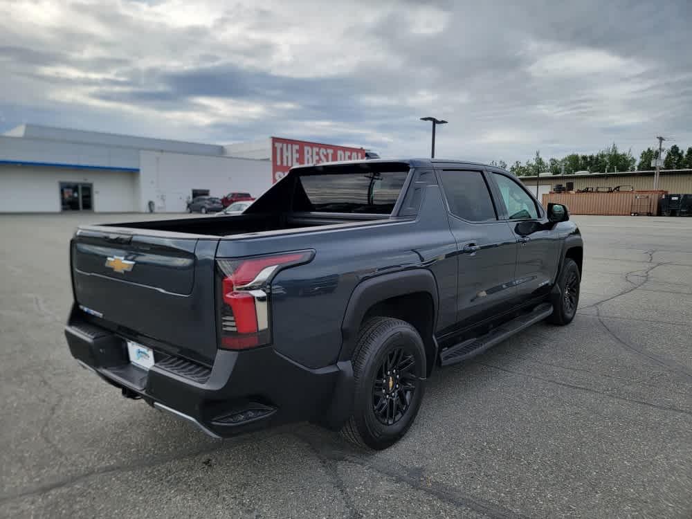 Thumbnail: 2025 Chevrolet Silverado EV - 5