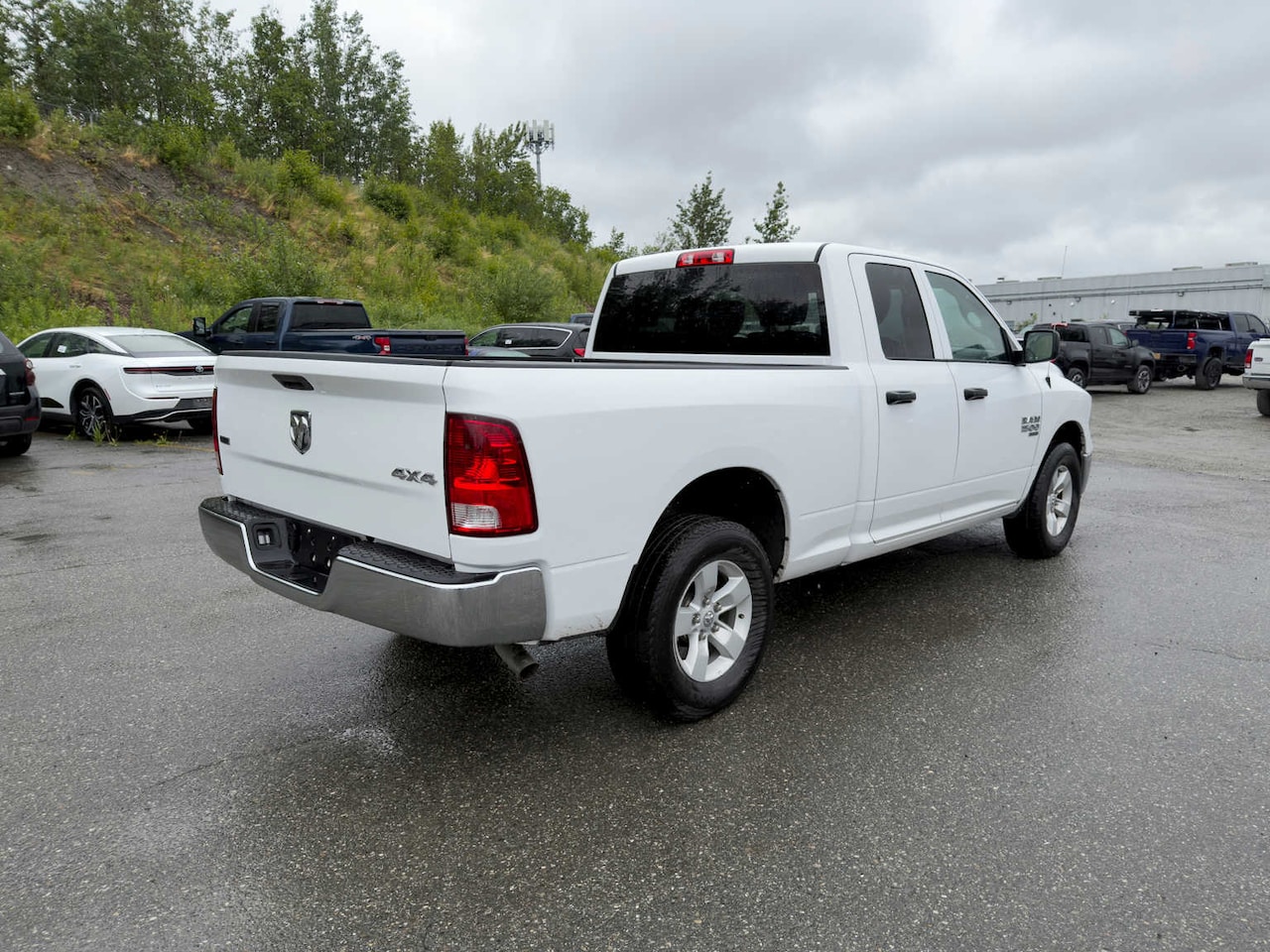 2024 Ram 1500 Classic SLT - Image 7