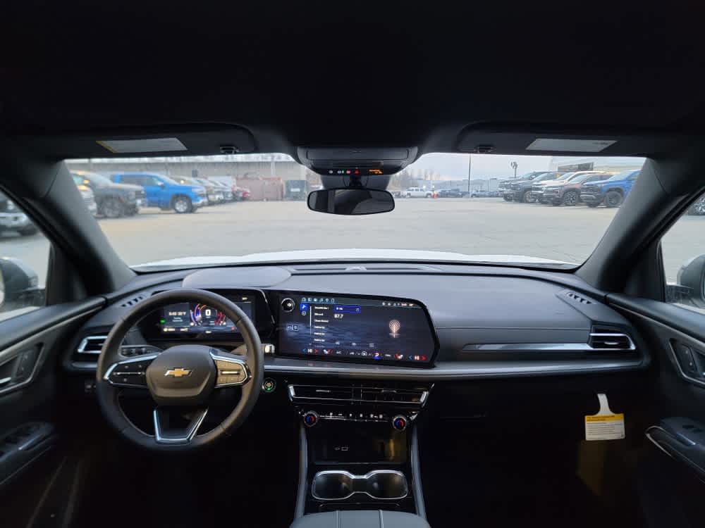 Thumbnail: 2026 Chevrolet Traverse - 25