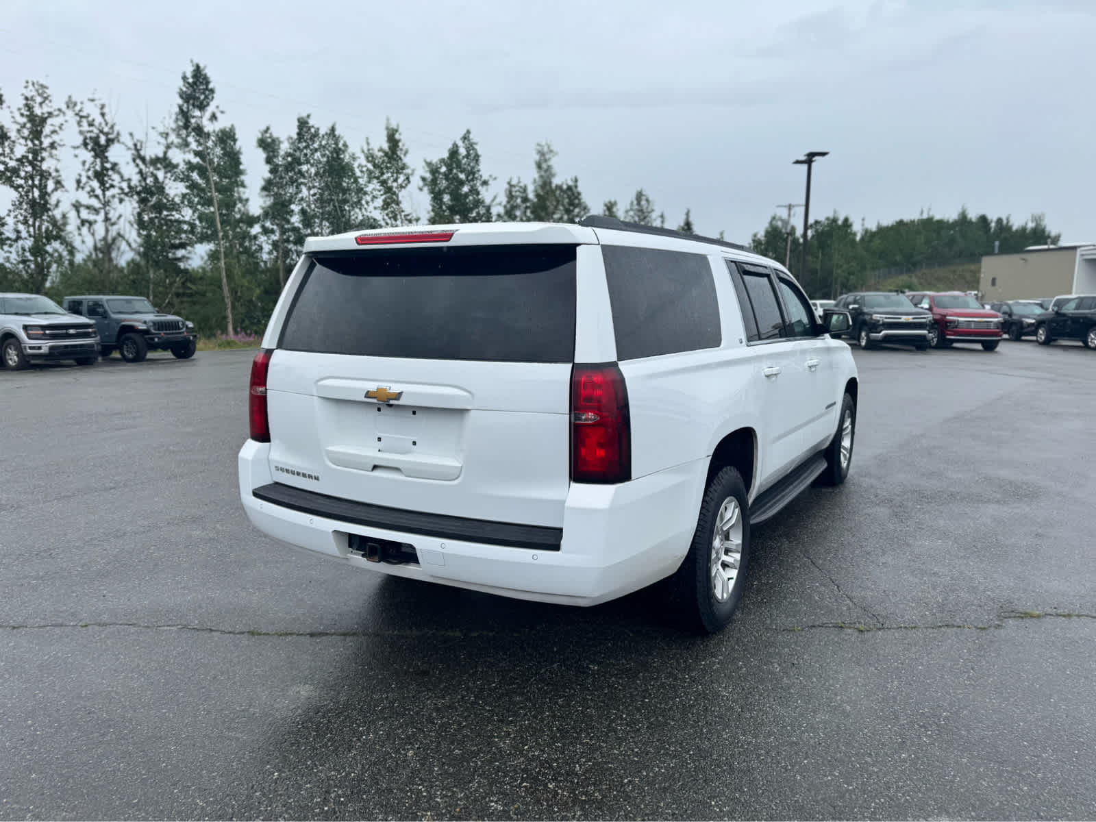 Thumbnail: 2020 Chevrolet Suburban - 5