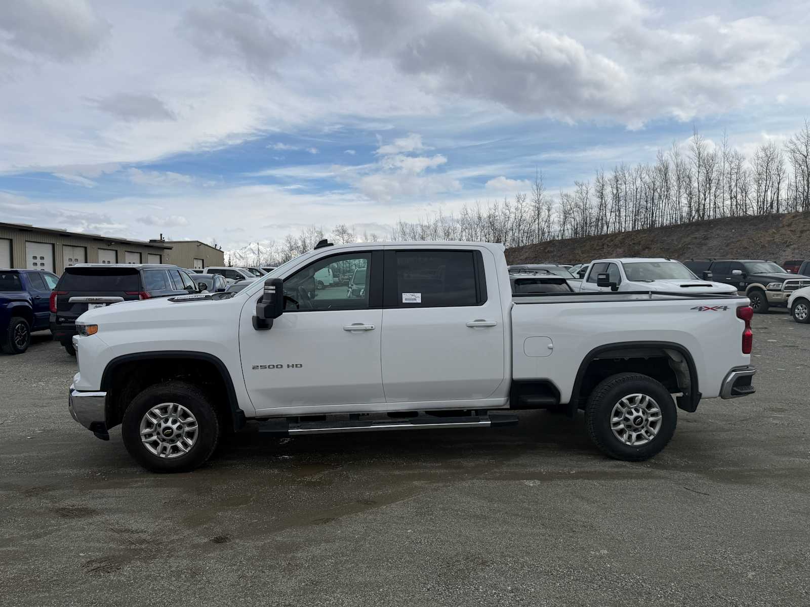 Thumbnail: 2025 Chevrolet Silverado 2500 - 2