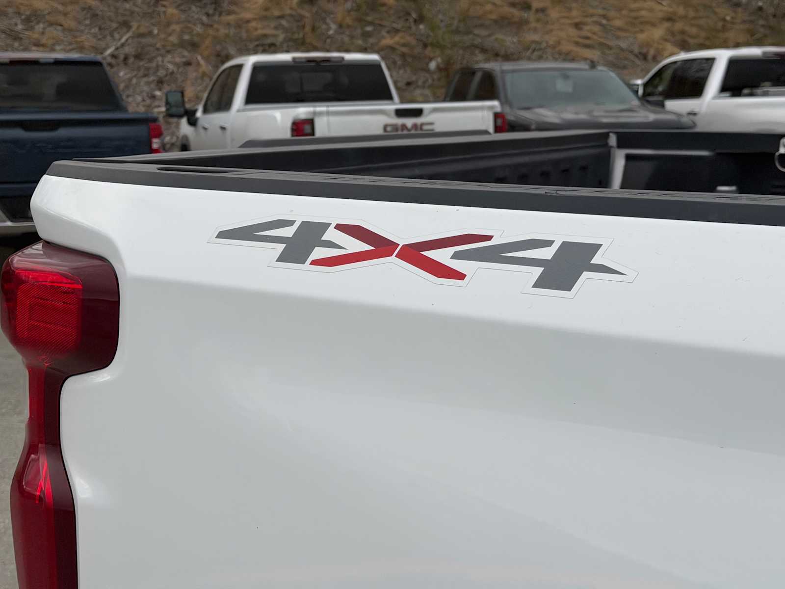 Thumbnail: 2022 Chevrolet Silverado 1500 - 20