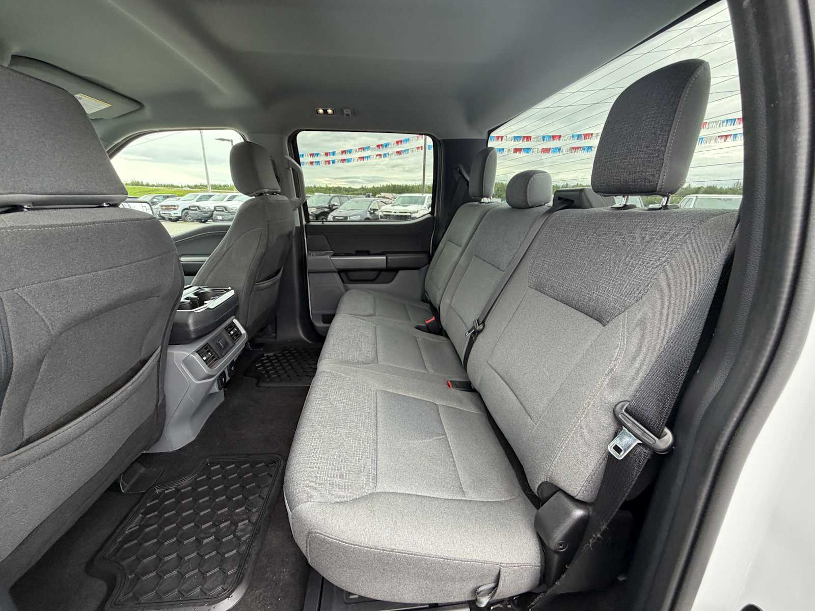 2024 Ford F-150 XLT - Photo 16