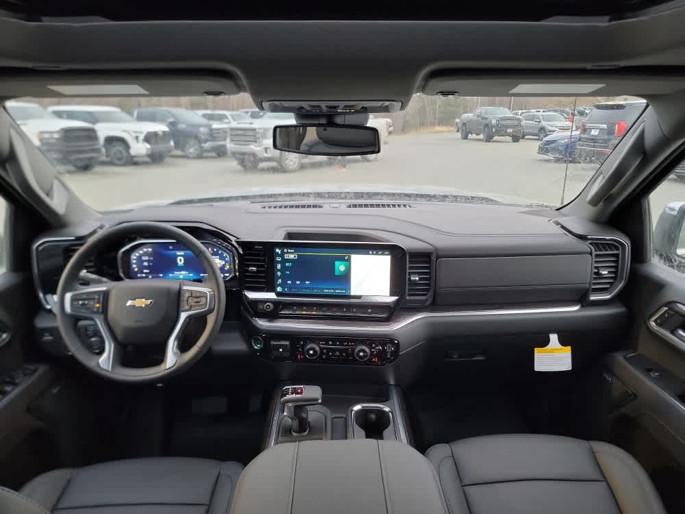 Thumbnail: 2026 Chevrolet Silverado 1500 - 25