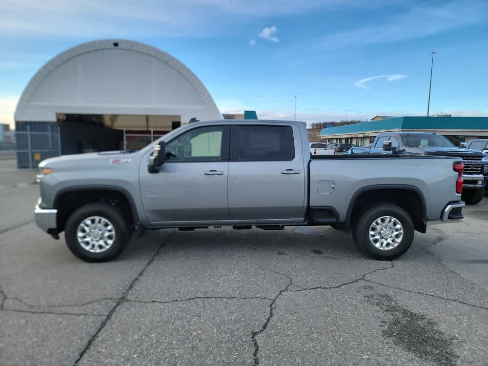 Thumbnail: 2026 Chevrolet Silverado 2500 - 2