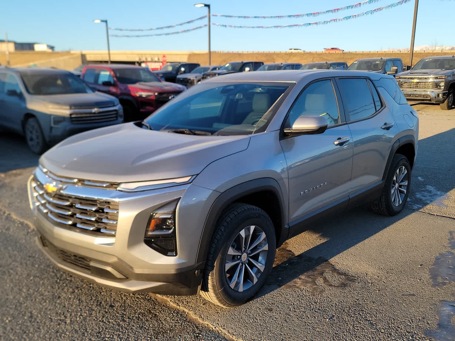 2026 Chevrolet Equinox LT's photo