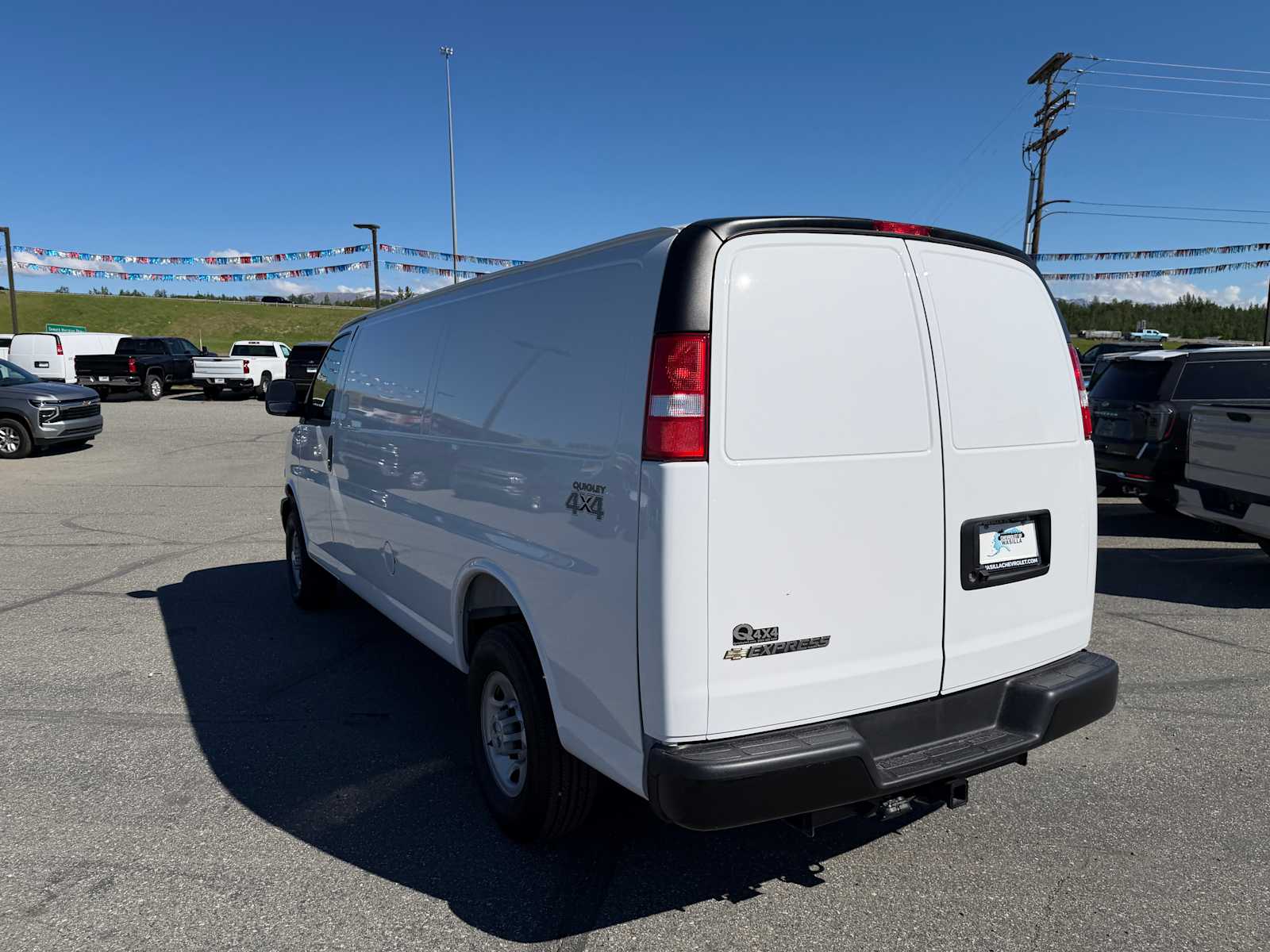 2025 Chevrolet Express Cargo Work Van - Photo 15