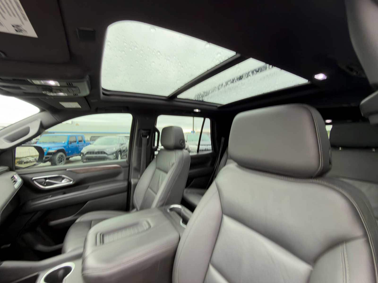 2022 Chevrolet Tahoe Z71 - Photo 8
