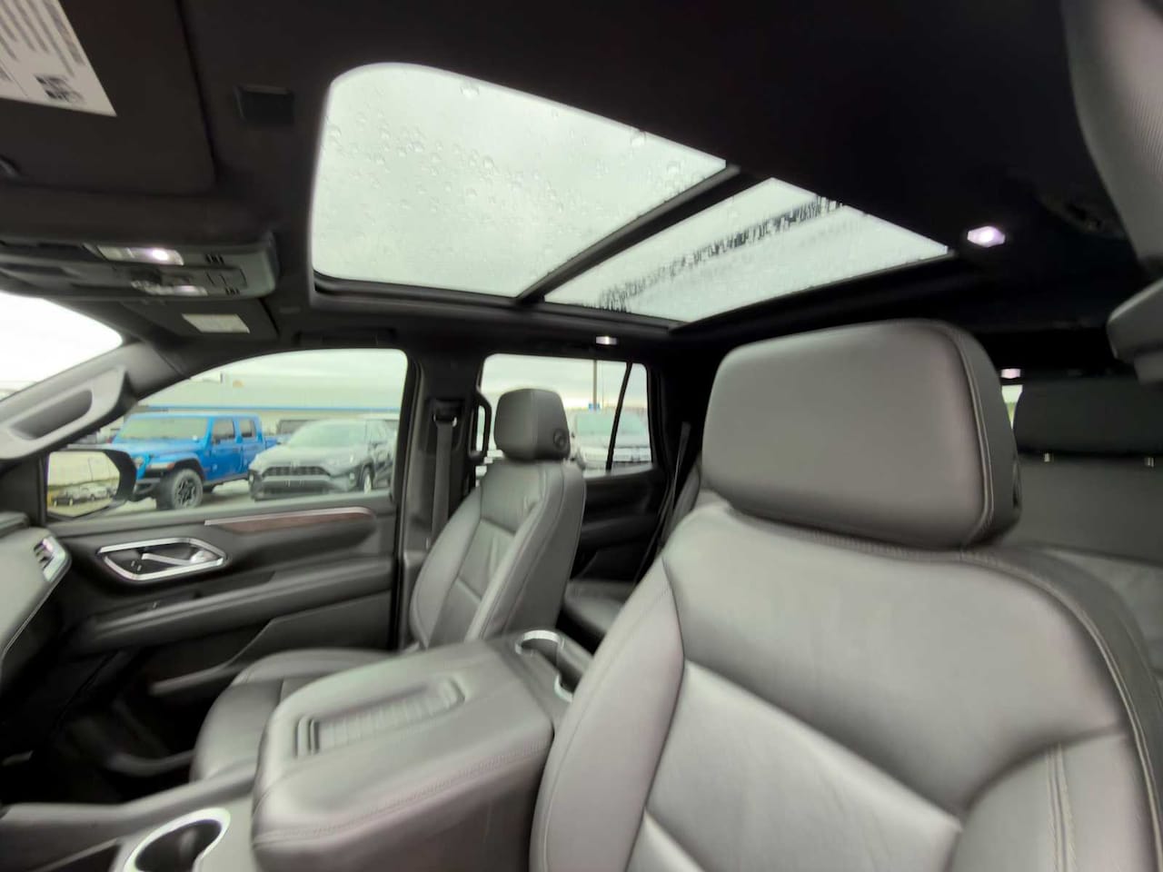 2022 Chevrolet Tahoe Z71 - Image 8