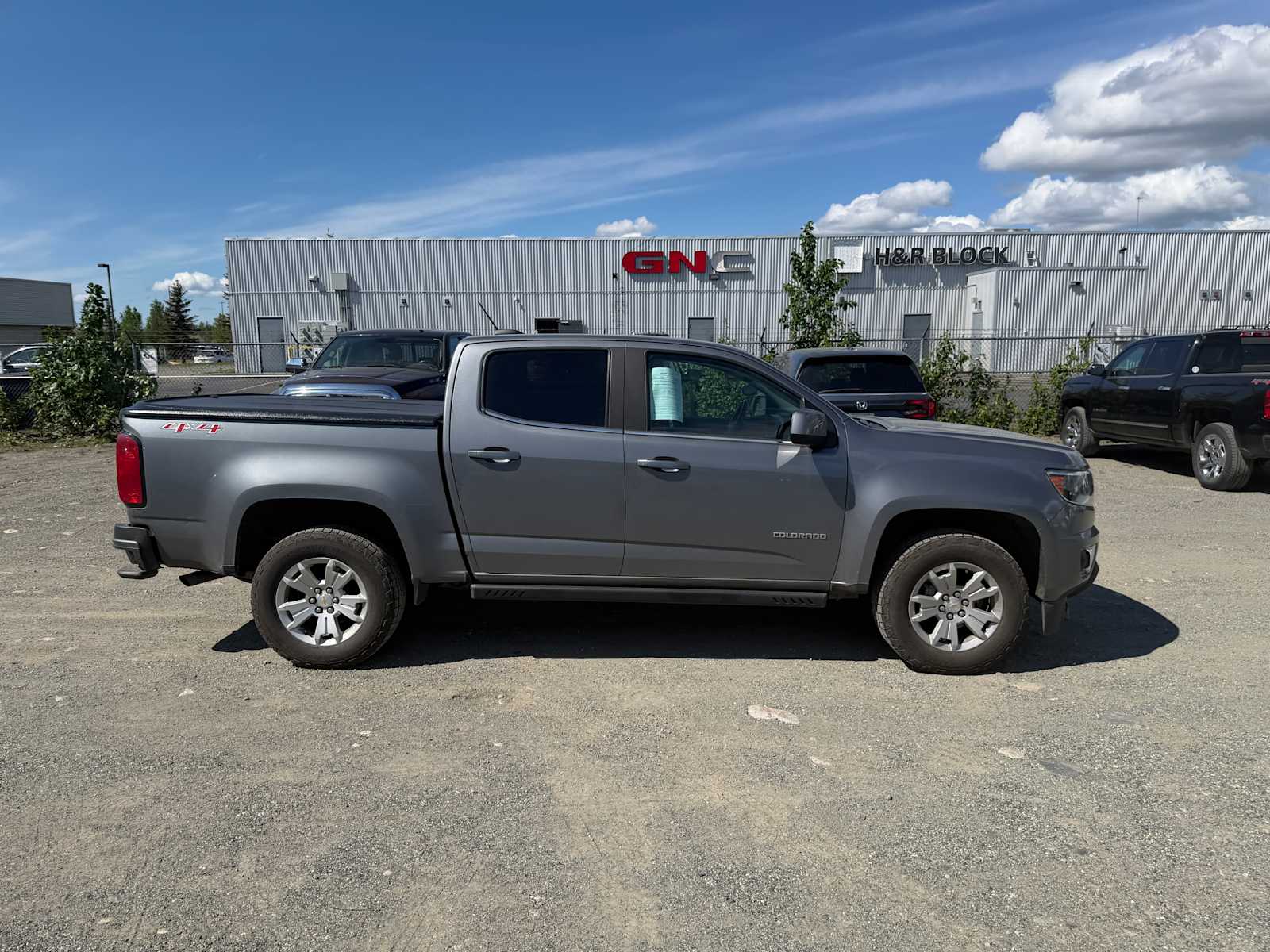Thumbnail: 2020 Chevrolet Colorado - 8