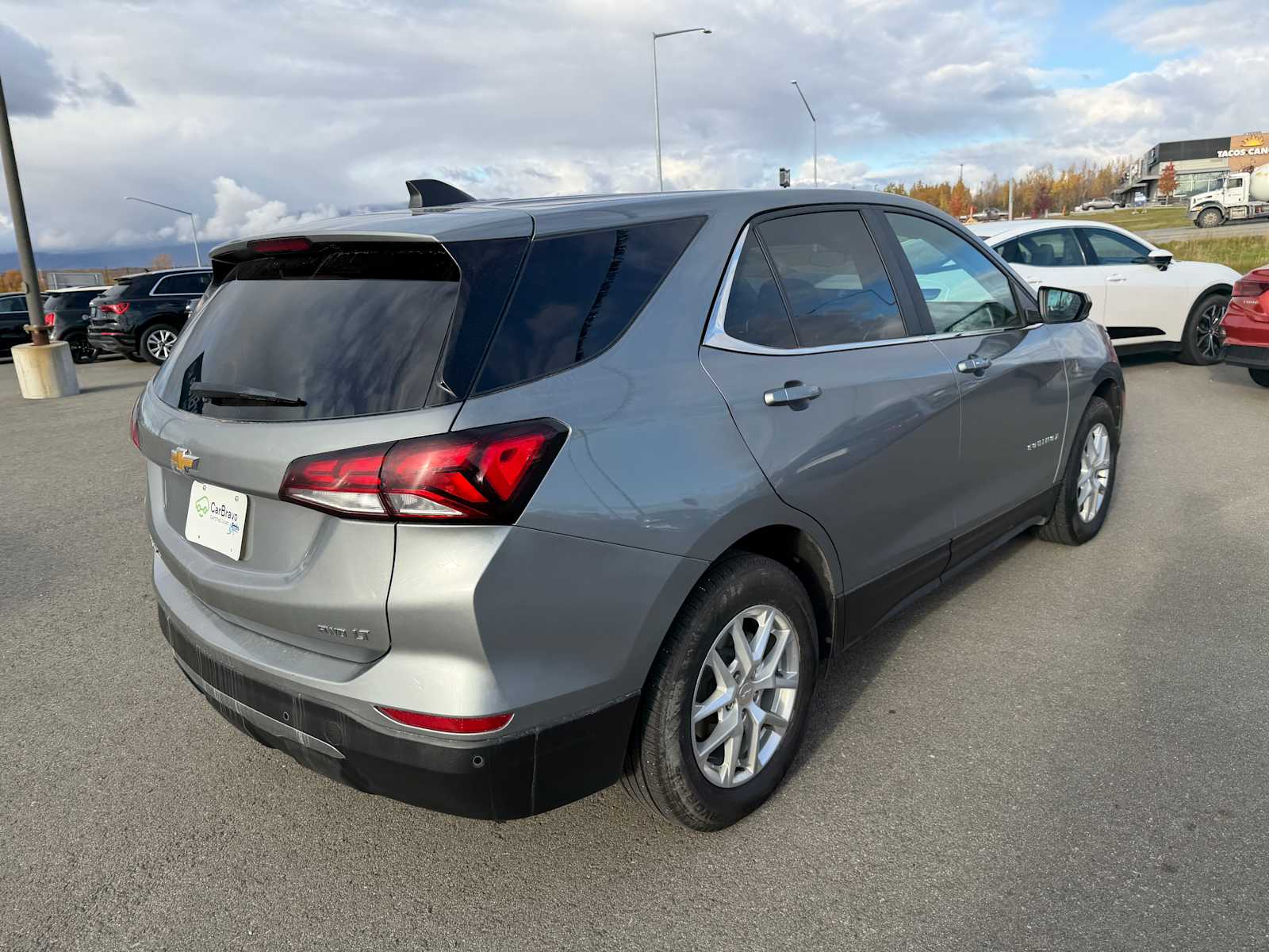 2024 Chevrolet Equinox LT - Photo 12