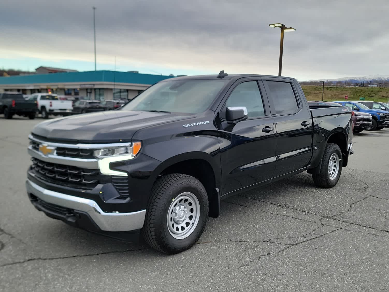 Thumbnail: 2026 Chevrolet Silverado 1500 - 1