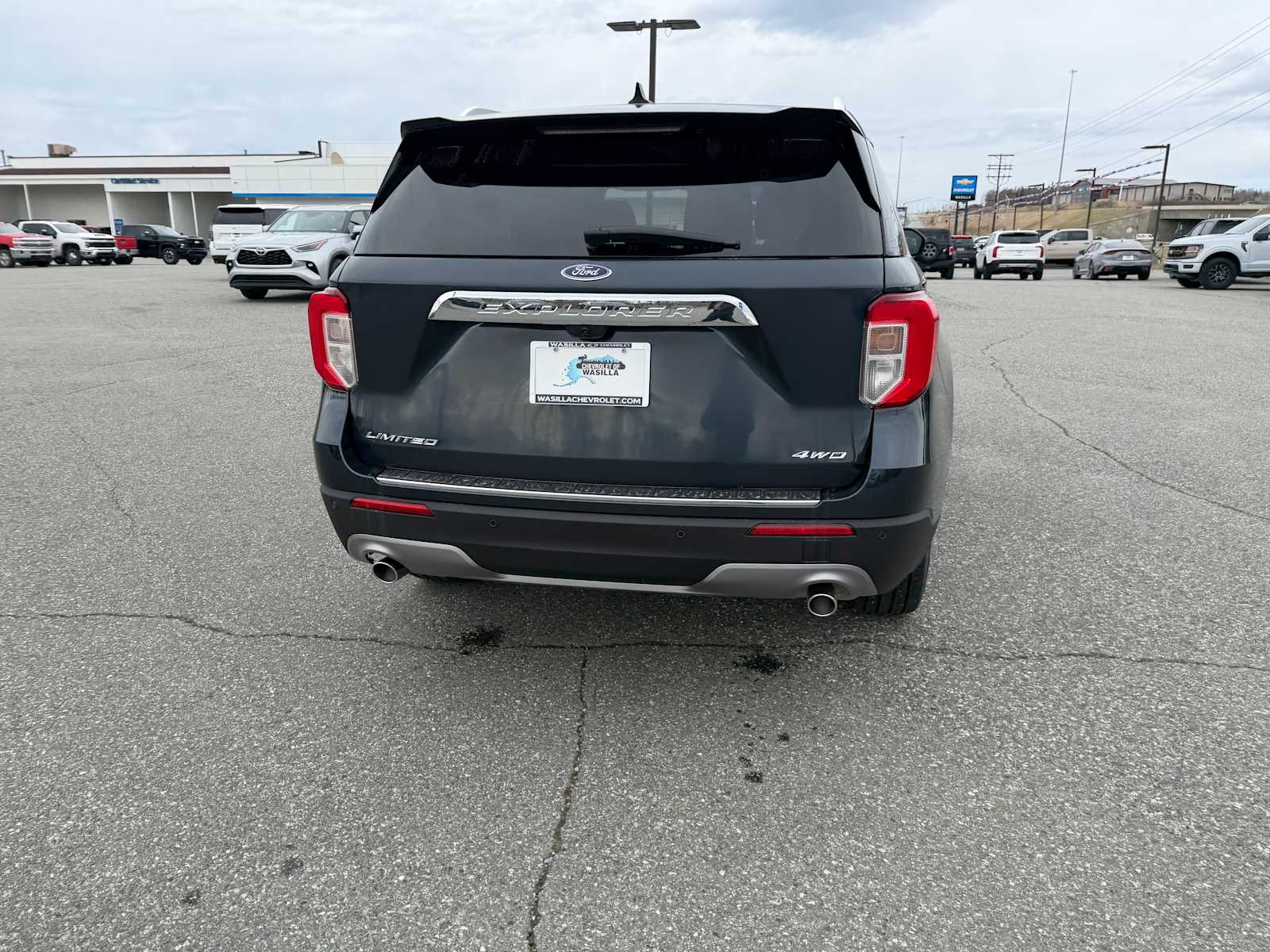 Thumbnail: 2022 Ford Explorer - 8