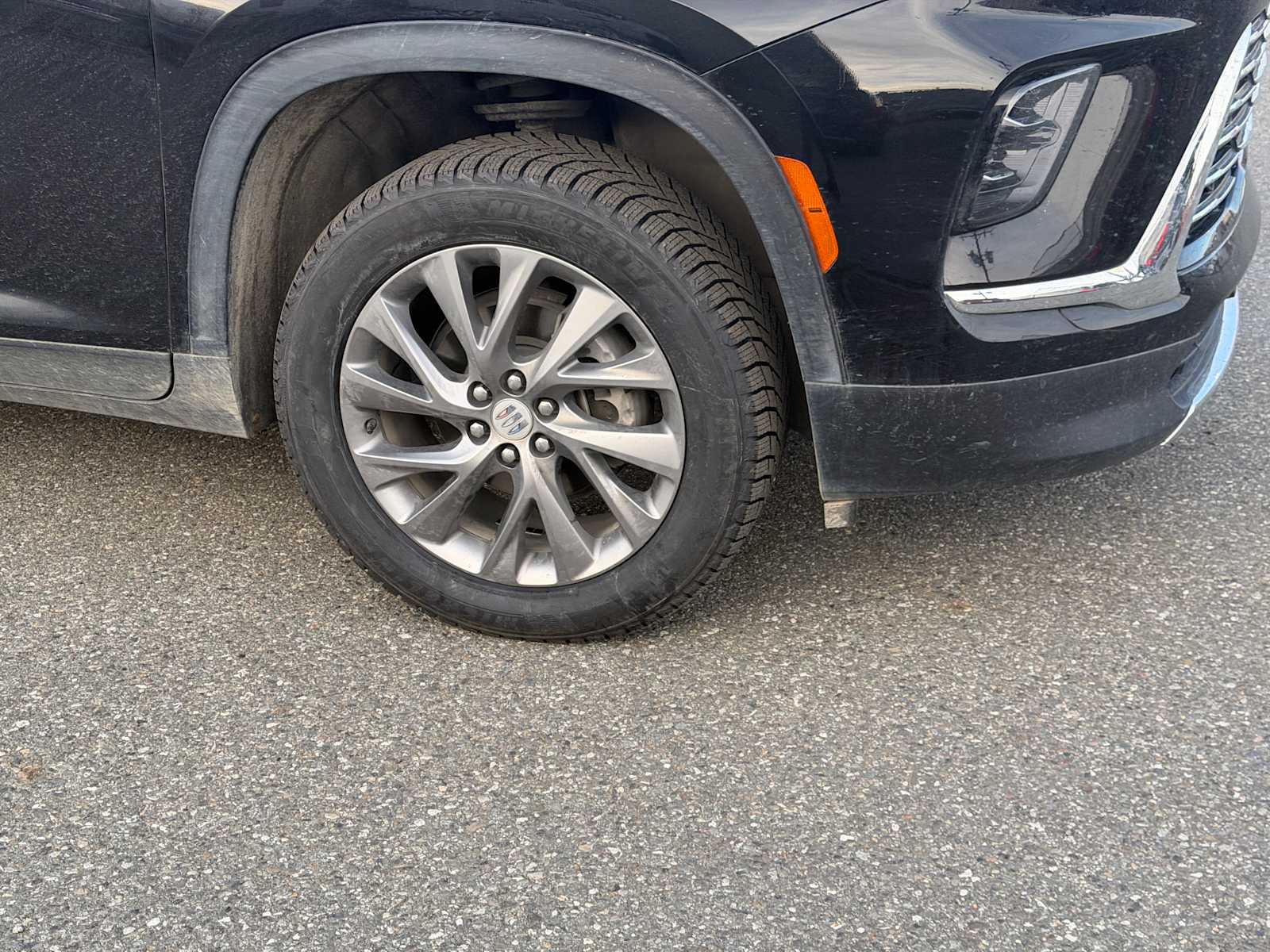2025 Buick Enclave Preferred - Photo 11