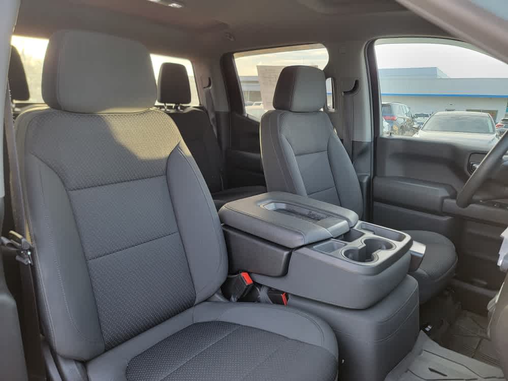 Thumbnail: 2022 Chevrolet Silverado 1500 - 18