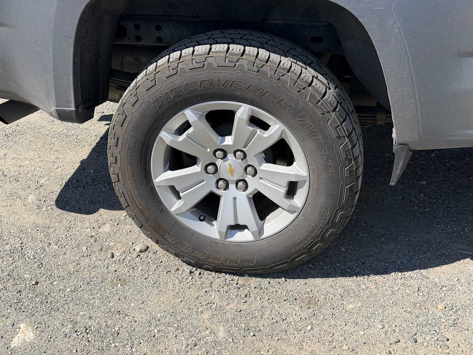 Thumbnail: 2020 Chevrolet Colorado - 26