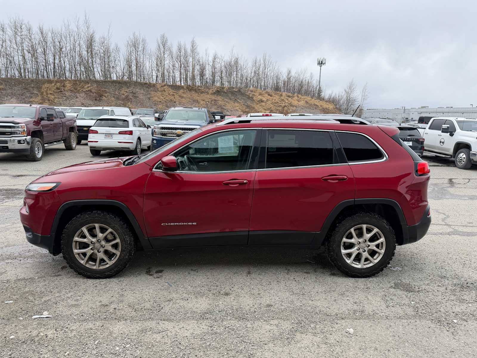 Thumbnail: 2015 Jeep Cherokee - 2