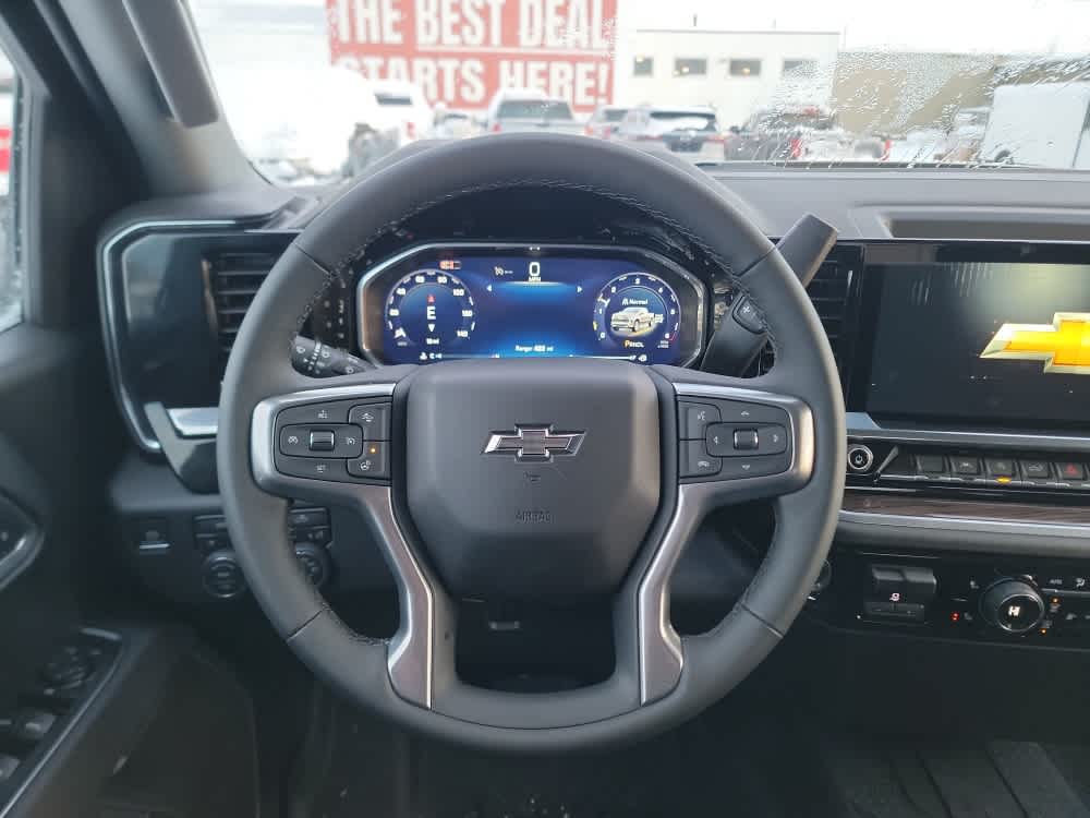 Thumbnail: 2026 Chevrolet Silverado 1500 - 13