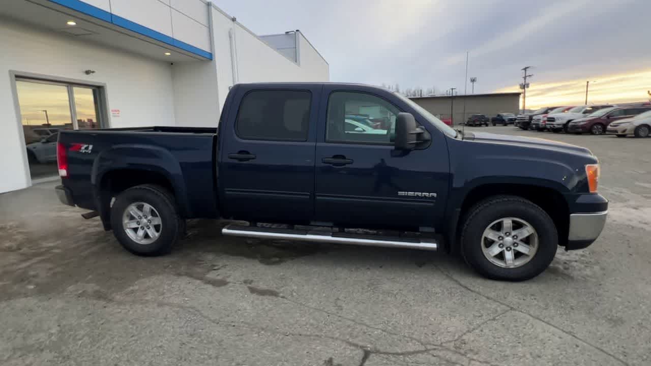 Thumbnail: 2011 GMC Sierra 1500 - 7