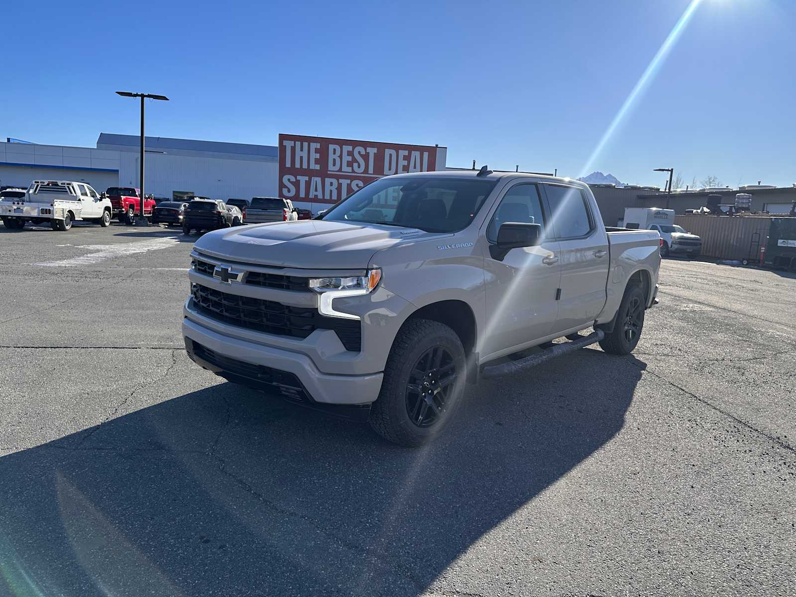 Thumbnail: 2026 Chevrolet Silverado 1500 - 9