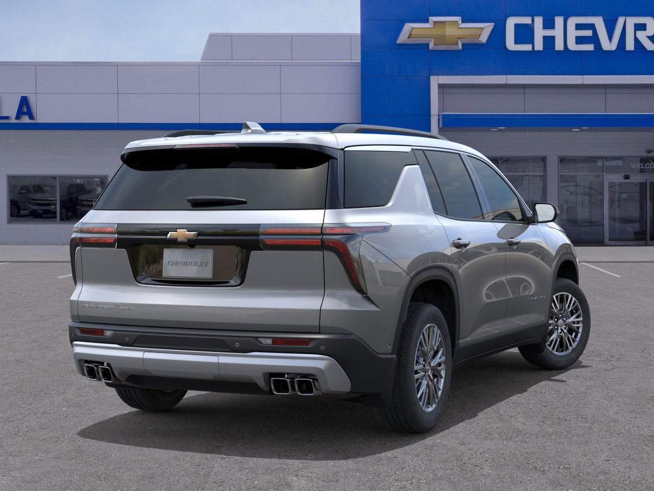 2026 Chevrolet Traverse photo 2