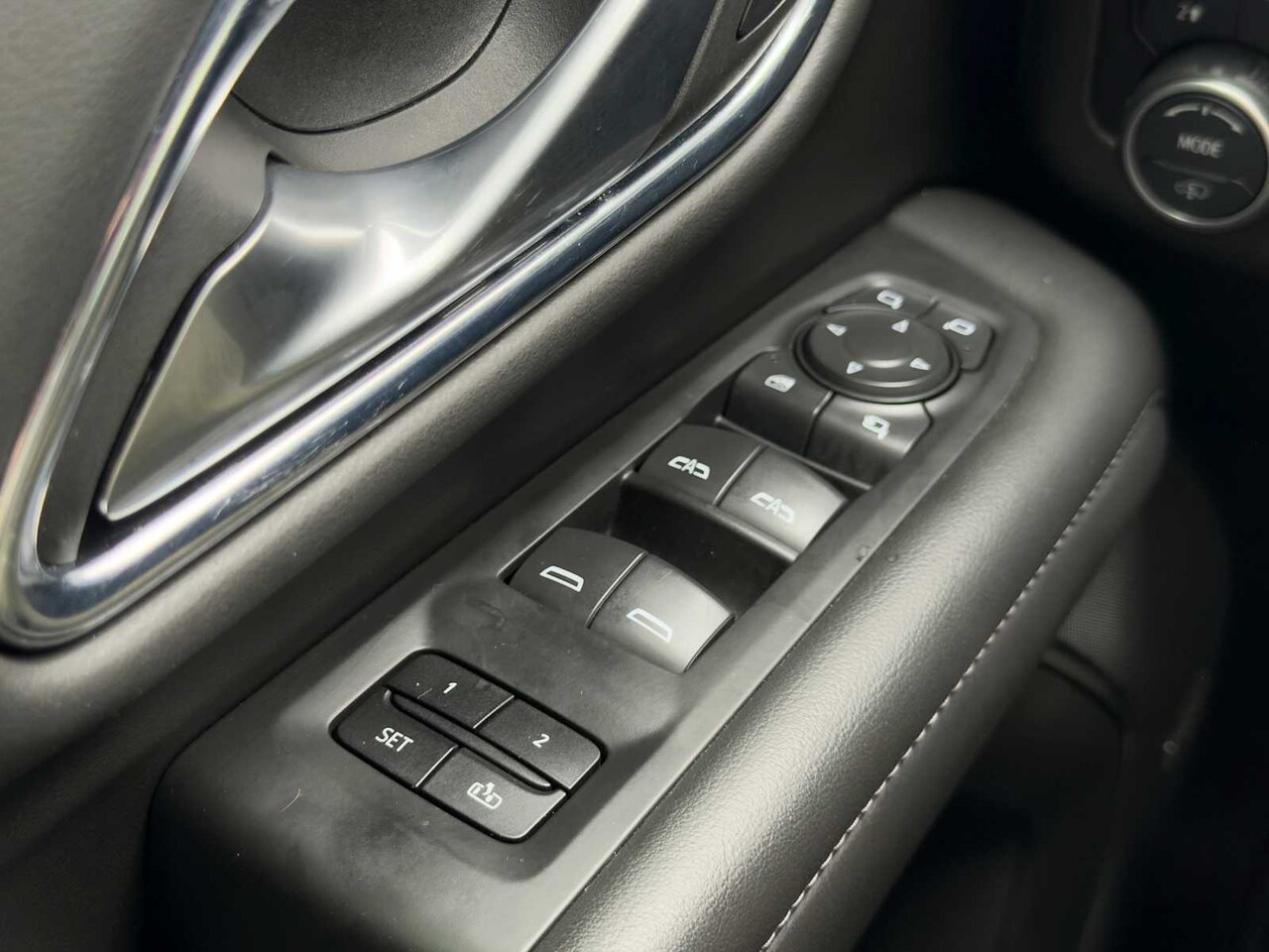 2022 Chevrolet Tahoe Z71 - Image 6