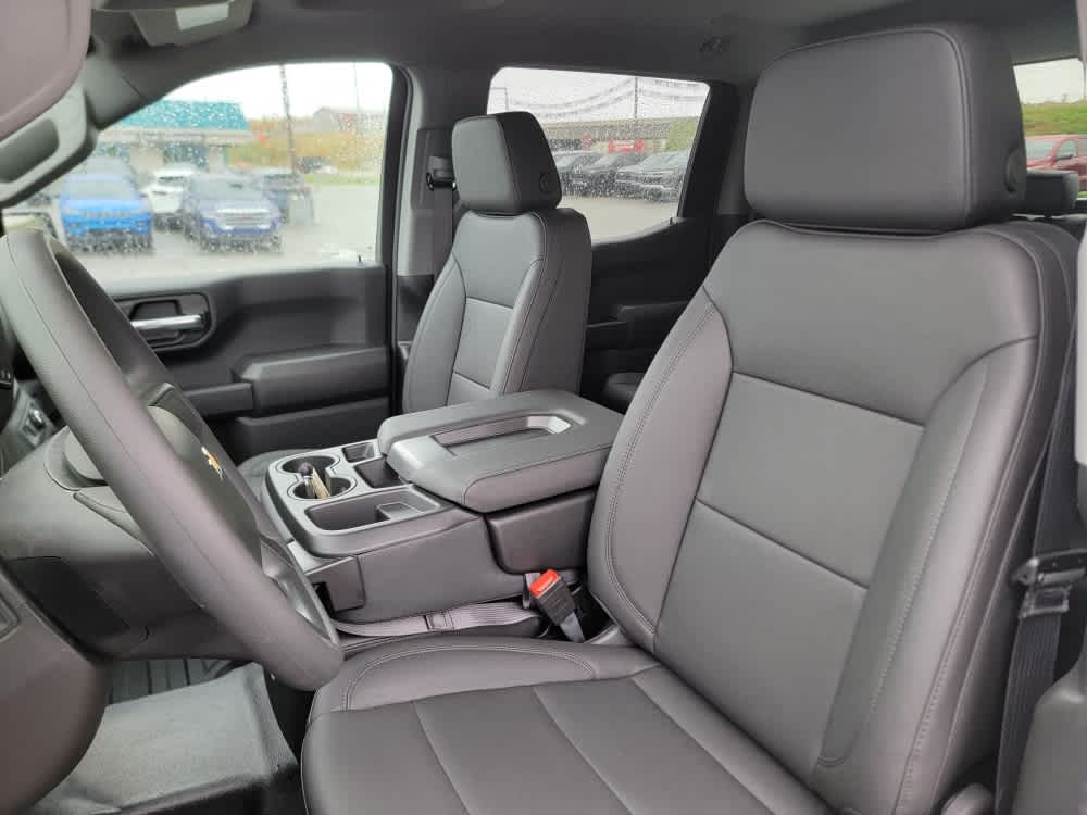 Thumbnail: 2025 Chevrolet Silverado 1500 - 12