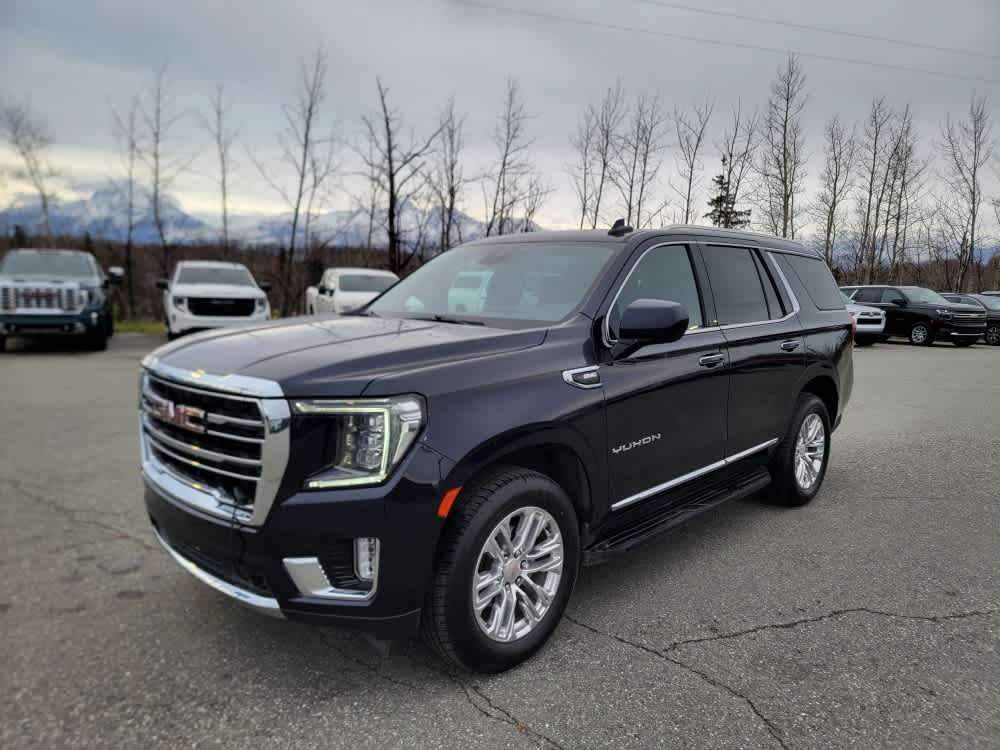 2023 GMC Yukon SLT's photo