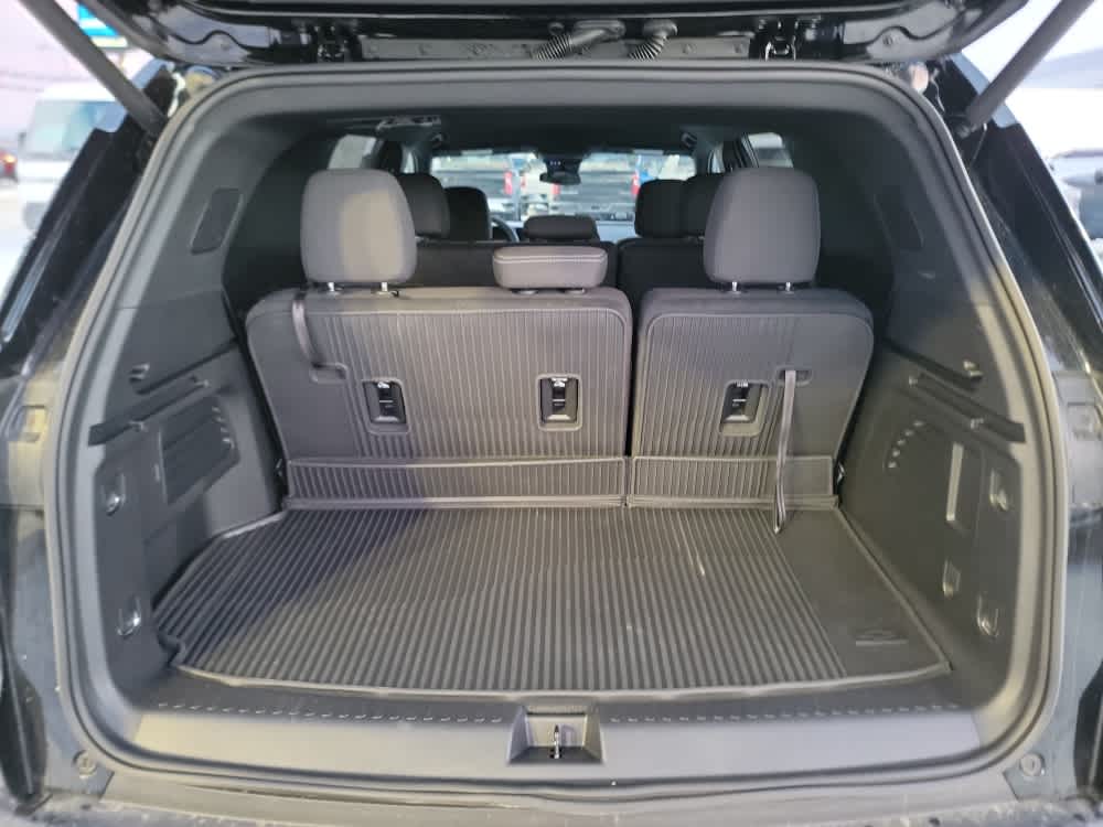 Thumbnail: 2026 Chevrolet Traverse - 10