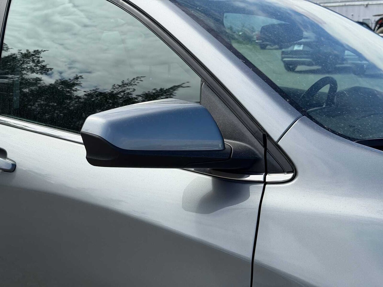 2024 Chevrolet Equinox LT - Image 20