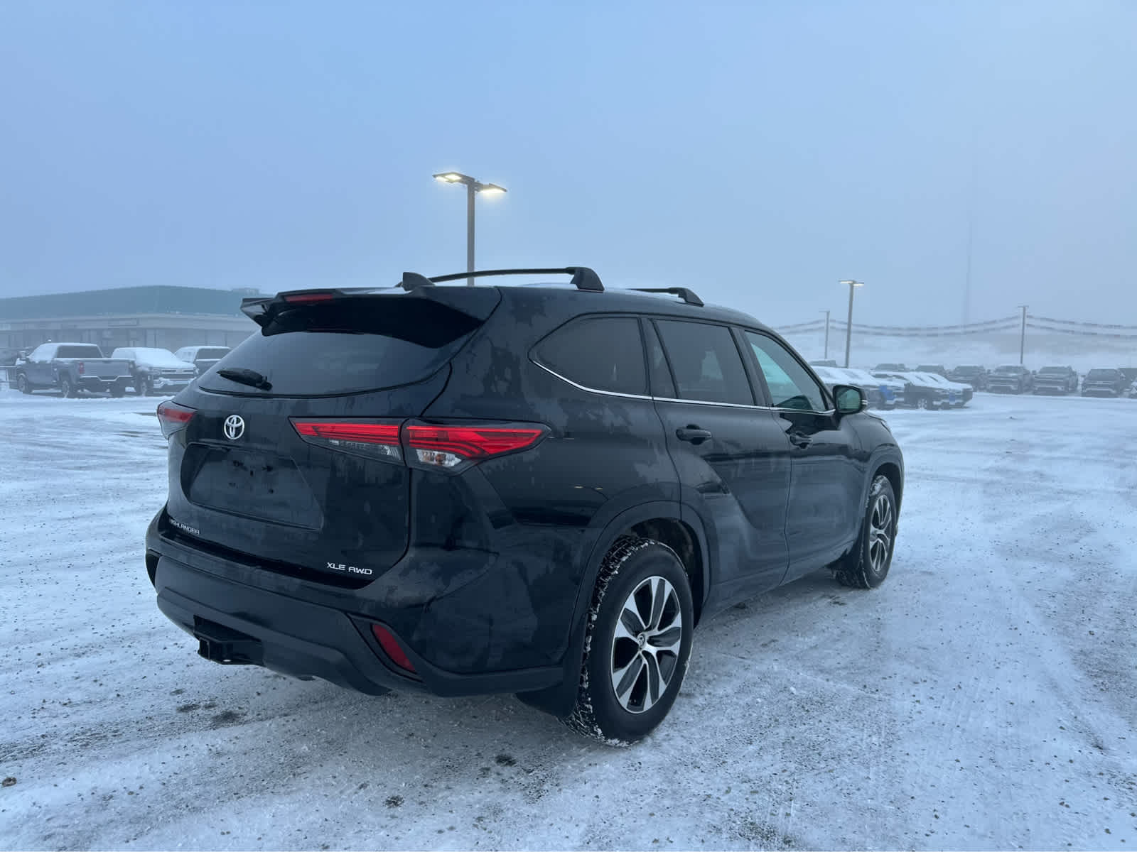 Thumbnail: 2021 Toyota Highlander - 7