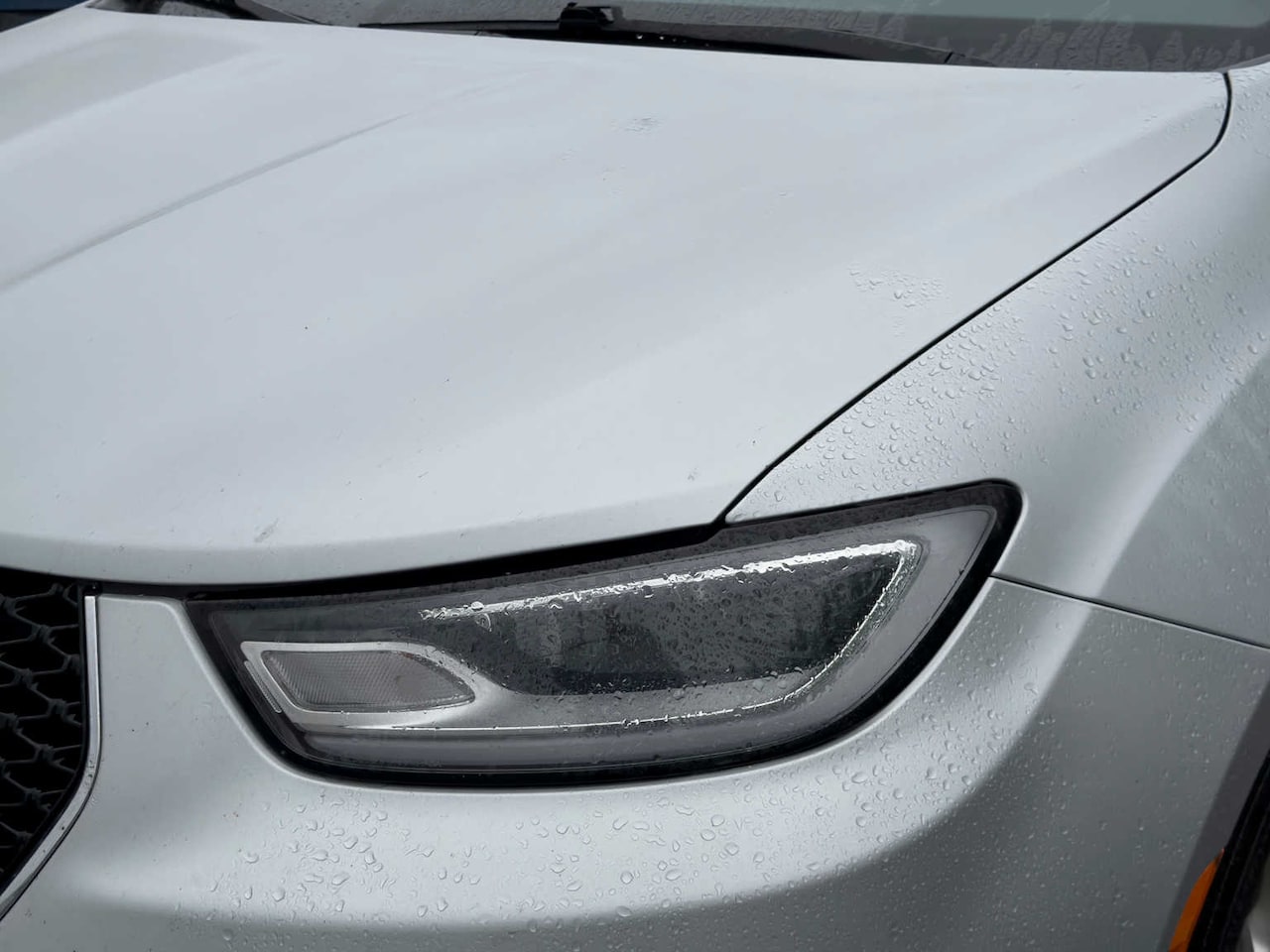 2024 Chrysler Pacifica Touring L - Image 14