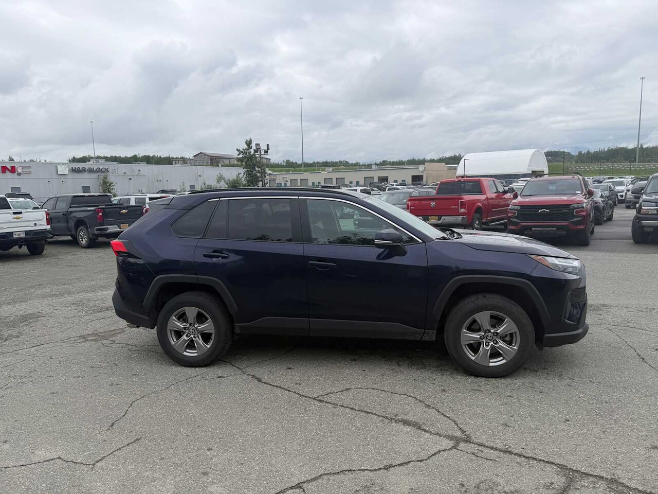 2024 Toyota RAV4 XLE - Image 6