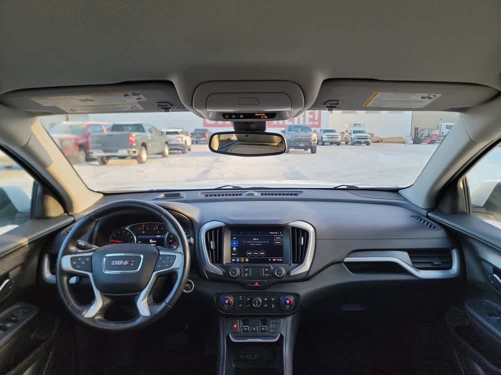 Thumbnail: 2020 GMC Terrain - 24