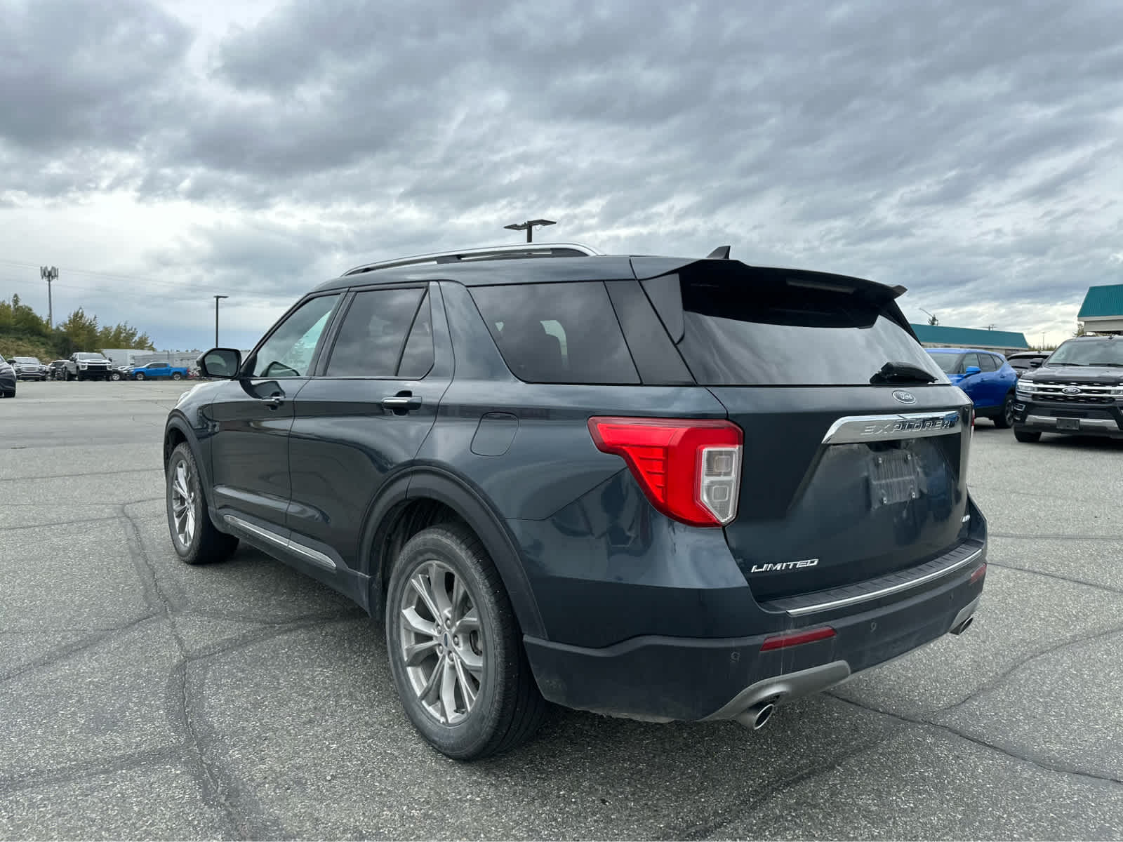 Thumbnail: 2022 Ford Explorer - 5