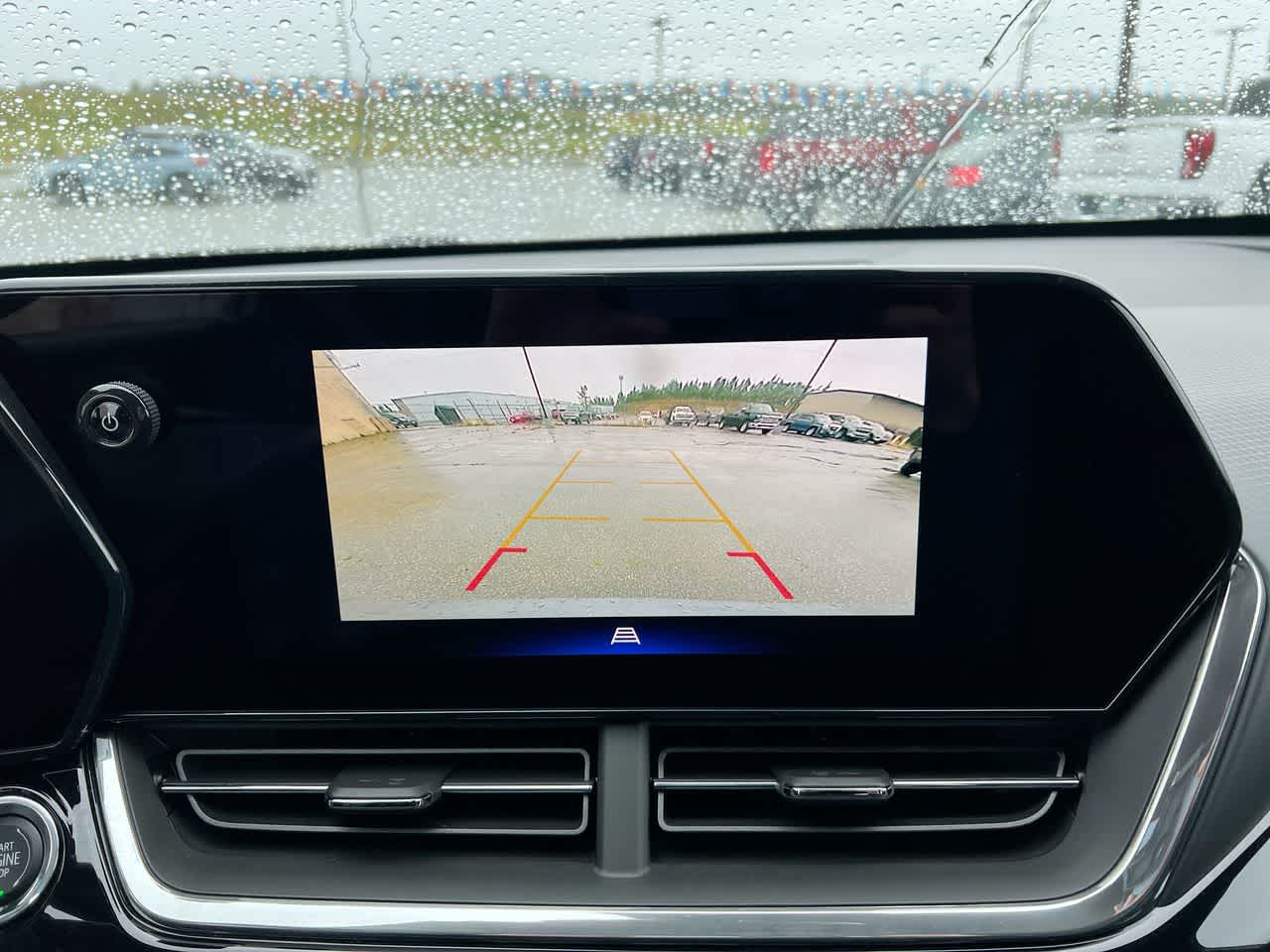 Thumbnail: 2025 Chevrolet Trax - 17