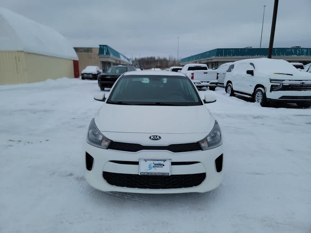 Thumbnail: 2020 Kia Rio - 8