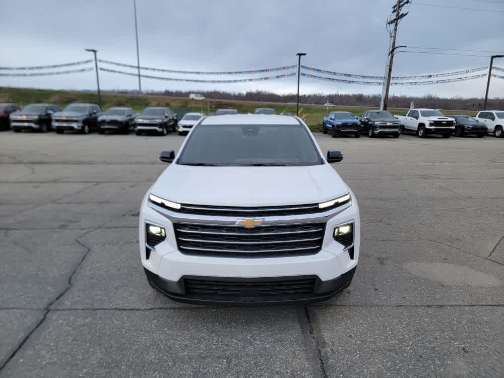 Thumbnail: 2026 Chevrolet Traverse - 8