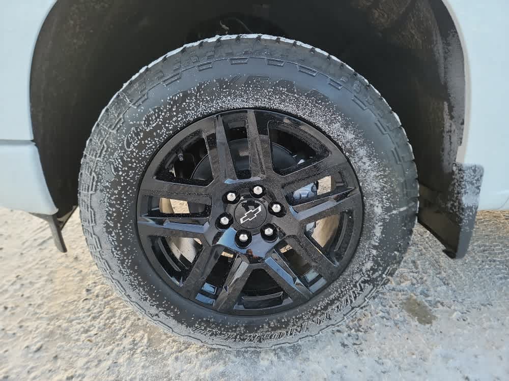 Thumbnail: 2026 Chevrolet Silverado 1500 - 9