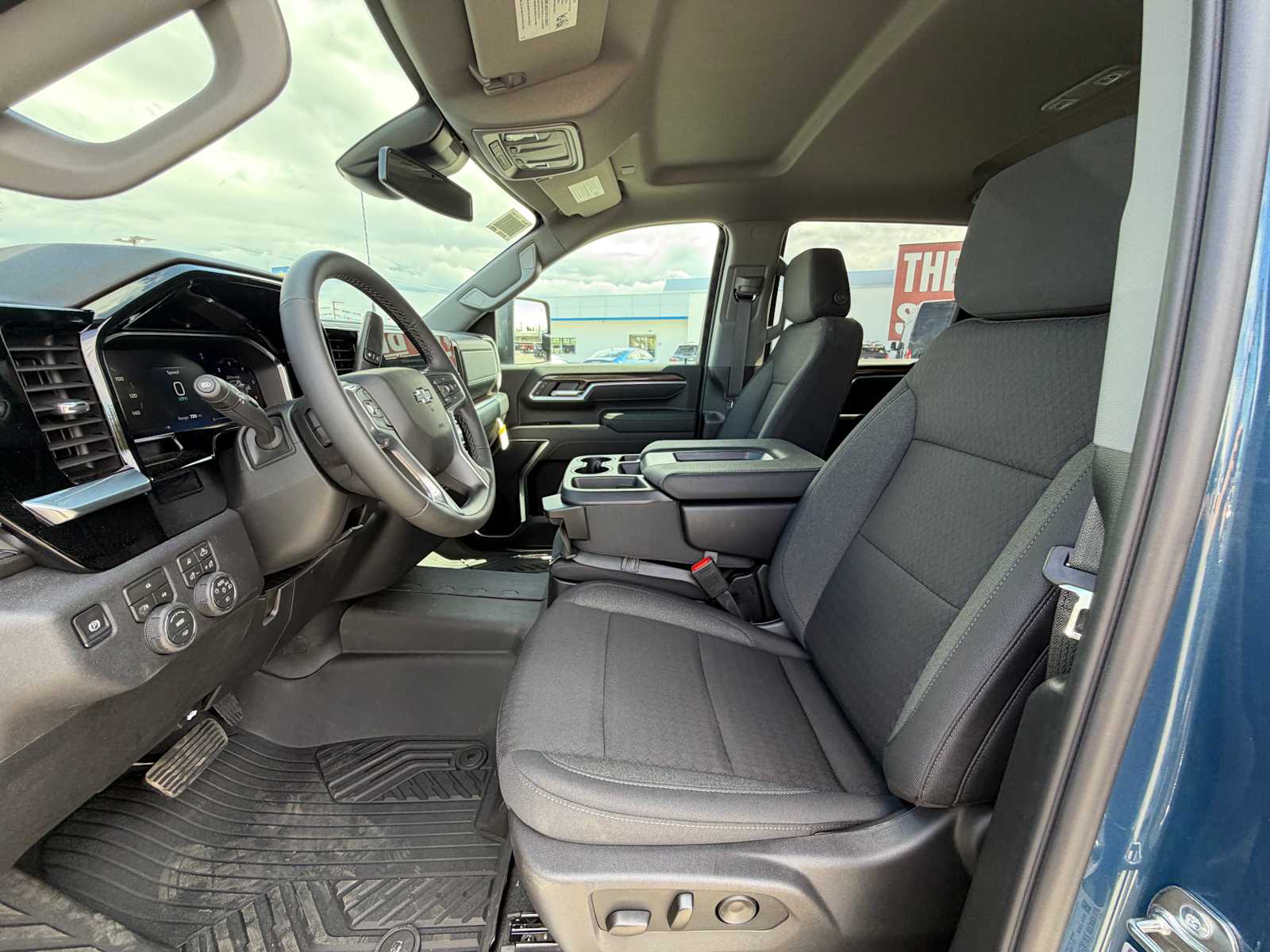 2026 Chevrolet Silverado 2500 HD LT - Photo 6