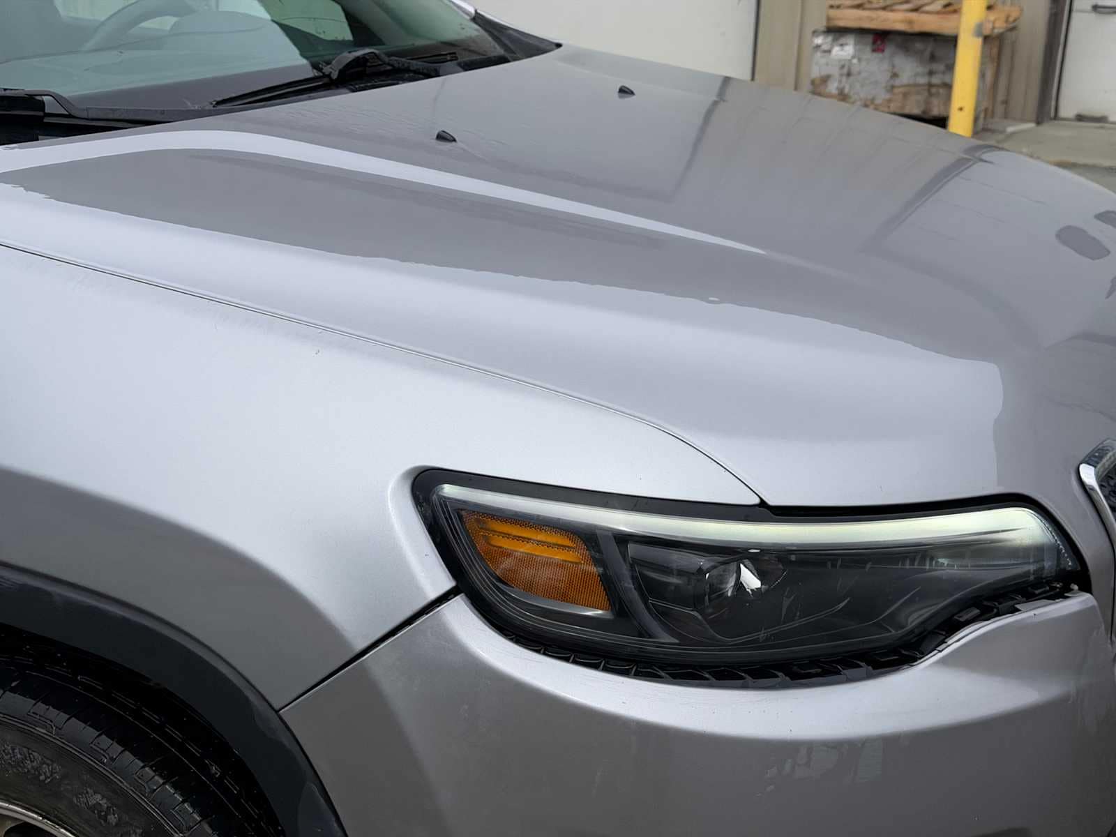 Thumbnail: 2019 Jeep Cherokee - 15