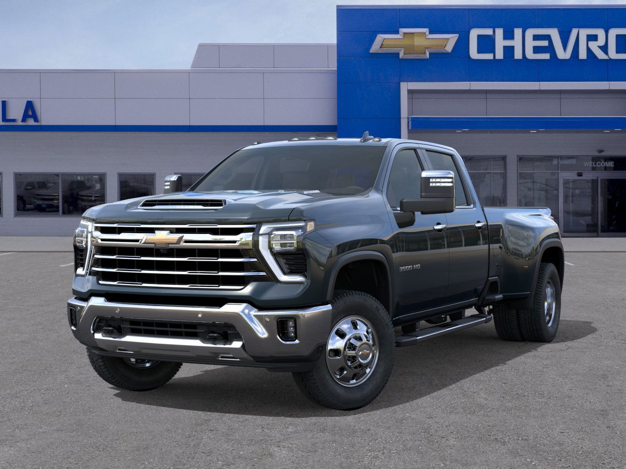 Thumbnail: 2026 Chevrolet Silverado 3500 - 31