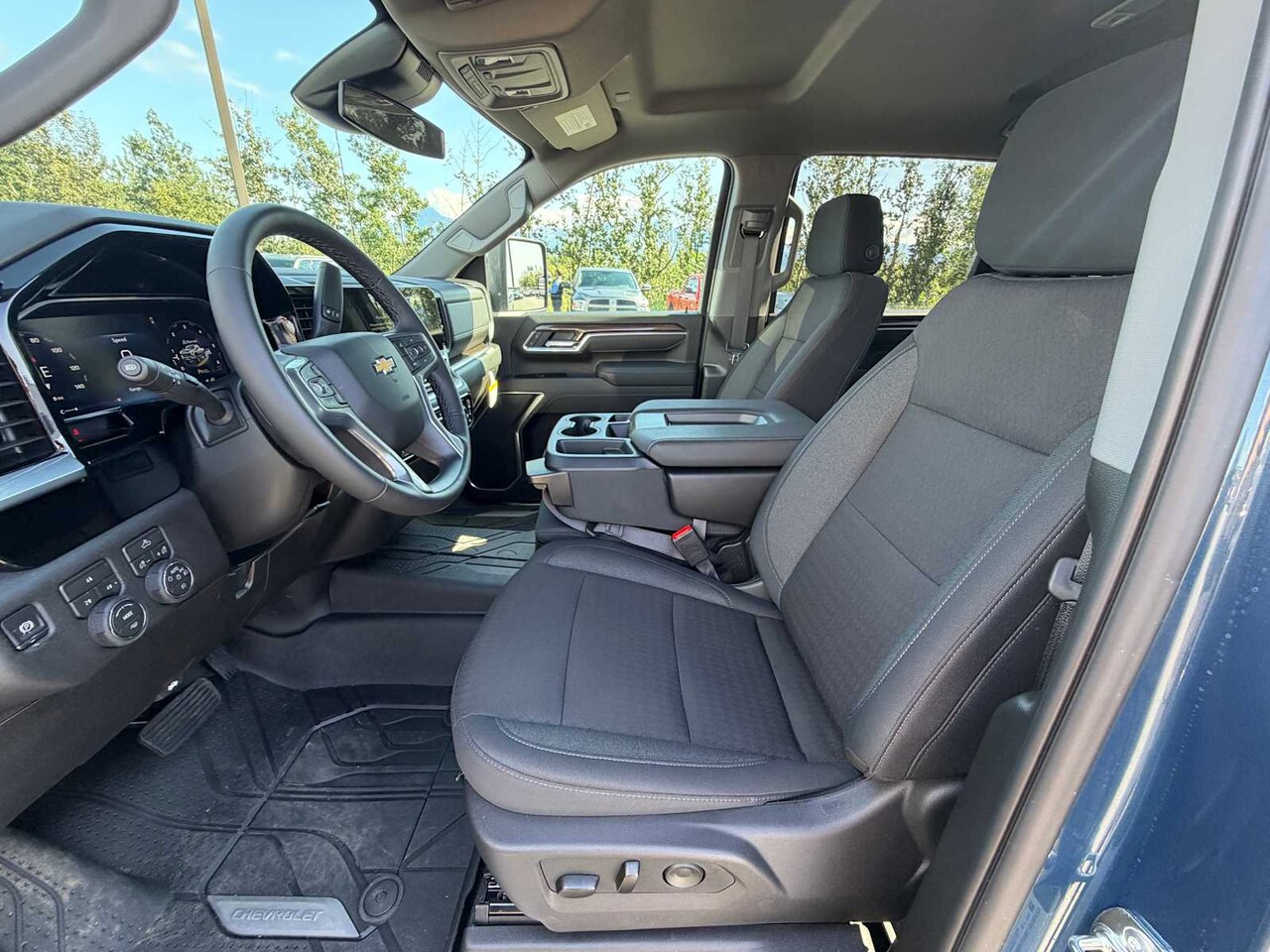 2026 Chevrolet Silverado 2500 HD LT - Image 6